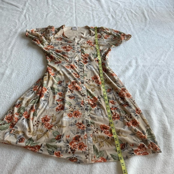 Sirenlily Mesh Fit and Flare Knee Lenght Dress Natural Floral Print Size M - Picture 9 of 11